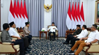 Datangi Wakil Presiden, Cak Imin Mohon Petunjuk Ma'ruf Amin soal Pemilu 2024