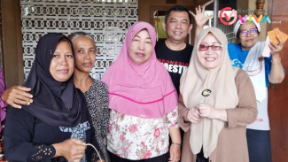 Kurangi Sampah Plastik, Ini yang Dilakukan Mantan Dirjen Bea Cukai saat Bagi Daging Qurban