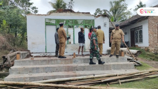 Diguyur Hujan Deras, Mushola di Banyuwangi Rusak Parah