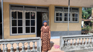 Rumah Warga Lumajang Belum Teraliri Listrik, PLN Masih Menunggu Rasio
