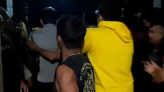 Kesepian Sering Ditinggal Istri Main HP Tiap Malam, Ayah Tiri di Jember Cabuli Korban