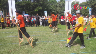 Egrang, Permainan Tradisional yang Nyaris Punah Digerus Zaman