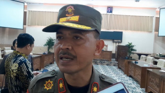 Jelang Pemilu 2024 Banyak Baliho Dipaku Pada Pohon, Ini Kata Satpol PP