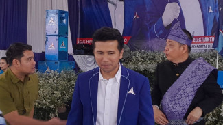 Hadiri Pelantikan Pengurus Partai Demokrat Se-Banyuwangi ini Pesan Mas Emil Dardak