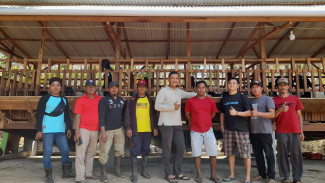 Chandra Astan, Ubah Pola Hidup Masyarakat Kampung Jati Mandiri Lebih Baik