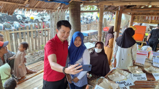 Kunjungi Pasar Wit - Witan, Chandra Astan : Kembangkan!