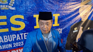Michael Mendesak Kepada Pemerintah Untuk Mencari Solusi Banyaknya Masyarakat Terjerat Bank Harian