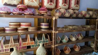 Mengenal Kerajinan Bambu Desa Gintangan Banyuwangi