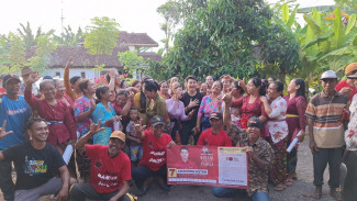 Chandra Astan Hadir Dengarkan Keluhan Para Nelayan, Masyarakat Desa Bama Tersenyum