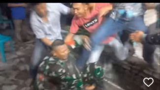 Anggota Babinsa Dikeroyok Massa, Pelaku Ditangkap