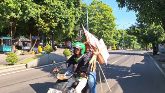 Bawaslu Banyuwangi Gencarkan Jumat Bersih APK