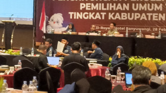 Amplop Rekapitulasi Kecamatan Glagah Tak Tersegel, Pleno KPU Tegang