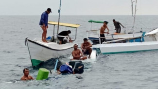 Mesin Perahu Mati, Nelayan Situbondo 24 Jam Terombang-ambing di Laut
