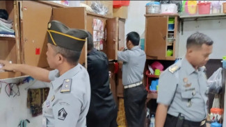 Jelang Ramadhan, Blok di Lapas Kelas IIA Banyuwangi Diobok-obok, ini hasilnya