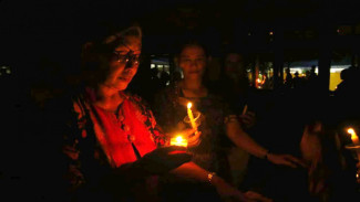 Malam Paskah Berlangsung Khidmat Didampingi Pengamanan Lintas Agama
