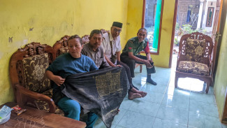 Bantuan Bank Mekar Digelapkan Tetangga, Sanima Rusak Rumah Sendiri