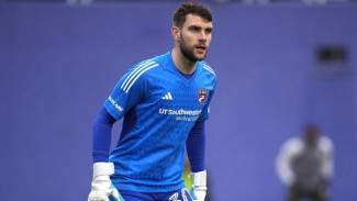 Maarten Paes Gigit Jari, FC Dallas Tumbang 2-3 di Kandang Sendiri