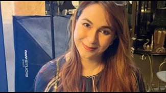 Puput Novel: Kisah Hidup Sang Bintang Multitalenta dari Panggung hingga Politik