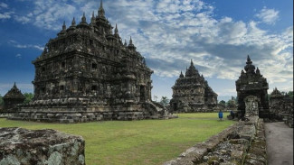 Mataram Kuno: Kejayaan dan Warisan Peradaban Jawa yang Abadi