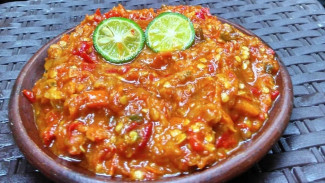 Sambal Lalapan Lamongan: Resep Terbaik untuk Menyempurnakan Hidangan Anda