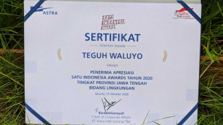 Tak Sekadar Madu, Teguh Waluyo Olah Lebah Jadi Pundi Rupiah dan Wisata Edukasi