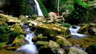 Mengaya, Di Balik Tirai Air Terjun, Bisikan Gaib dari Tanah Gayo