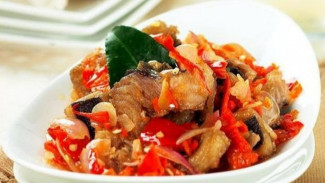 Pedasnya Nendang! Resep Tumis Tulang Jambal Bikin Nagih