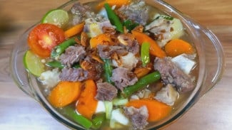 Rahasia Kelezatan: Sup Daging Sapi Gurih Kaldu yang Bikin Ketagihan!