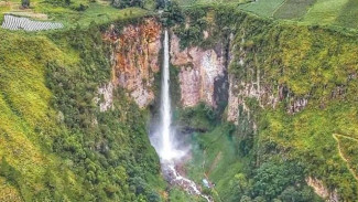 Pesona Alam dan Wisata Buatan Kota Padangsidimpuan Bak Negeri Dongeng