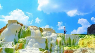 Menikmati Keindahan Alam dan Potensi Wisata Kabupaten Tapanuli Utara, Sumatera Utara