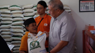 Bansos Beras 10 Kg Akan Dibagikan Desember 2024 – Cek Status Anda Sekarang!