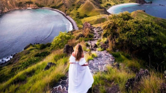 Flores, Surga Tersembunyi yang Wajib Masuk Bucket List Liburan Anda!