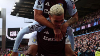 Aston Villa vs Man City 2-1: The Villans Geser Posisi City di Papan Klasemen