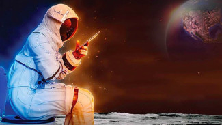 Bagaimana Astronot Buang Air di Luar Angkasa? Inilah Rahasia Toilet Luar Angkasa yang Canggih!