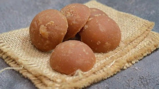 5 Perbedaan Gula Jawa dan Gula Aren, Jangan Sampai Tertukar!