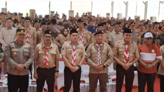 Simulasi Program Makanan Bergizi di Jember, Ribuan Siswa dan Anggota Pramuka Terima Makanan Gratis