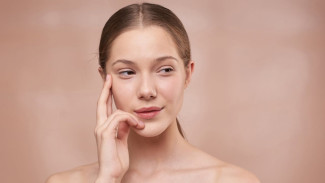 Kulit Kusam Bikin Minder? Ini 5 Tips Ampuh Mencerahkannya, Wajah Cerah Bercahaya Alami!