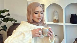 Bebas Gerah! Ini 7 Tips Memilih Bahan Hijab yang Nyaman dan Adem, Hijabers Wajib Tahu!