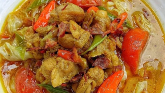 Bingung Masak Ayam? Coba Resep Tongseng Kuah Santan Segar Ini Dijamin Anti Amis