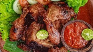 Peluang Usaha Lauk Matang Menguntungkan dengan Menu Ayam Bakar Empuk Bumbu Medok Spesial