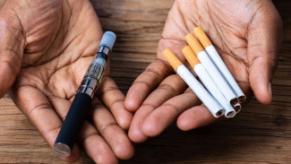 Rokok Tembakau vs Rokok Elektrik: Mana yang Lebih Berbahaya?