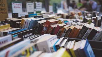 5 Rekomendasi Buku Terbaik untuk Mencapai Kebebasan Finansial dengan Cepat di Tahun 2025