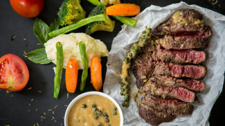 Kolesterol Naik Usai Makan Daging? Ini 6 Cara Efektif Menurunkannya