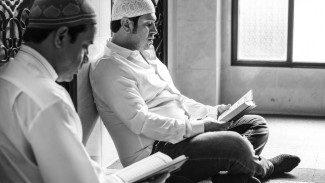 Sempurnakan Ramadhanmu Dengan I’tikaf, Apa Saja Yang Harus Disiapkan?