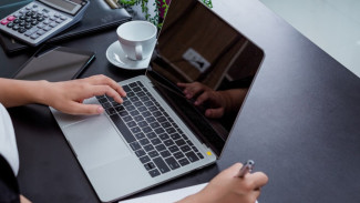 Laptopmu Lemot? Tenang, Ini Cara Membersihkan Laptop Biar Ngebut Lagi!