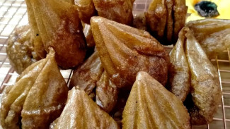 Nikmati Manisnya Kue Burayot Khas Sunda: Resep Tradisional yang Menggugah Selera