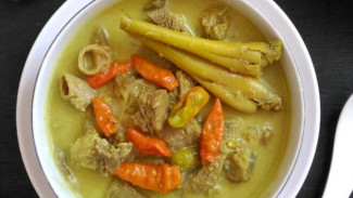 Bukan Santan Kental, Bahan Ini yang Bikin Kuah Gulai Kambing Terasa Legit dan Gurih