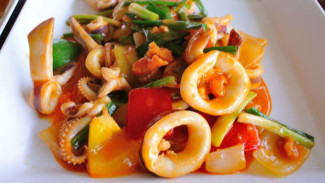 Lezat dan Praktis: Resep Cumi Asam Manis ala Restoran