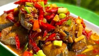 Ikan Tumis Tauco: Gurihnya Bikin Lidah Nggak Mau Berhenti Ngunyah!