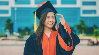 4 Tips Keuangan Untuk Fresh Graduate, Gaya Aman Dompet Tetap Tenang!